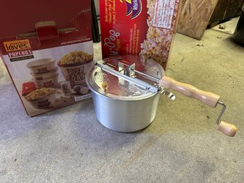 Popcorn Making Pot And Bowls