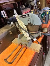 Tool Delta 10' Miter Compound Saw