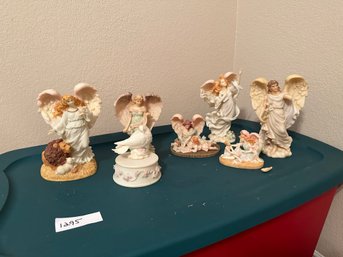 Angel Seasonal Figurine Lot Seraphin Classics