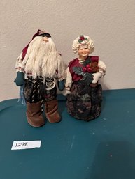 Mr Santa Claus And Mrs Claus Christmas Decor Lot