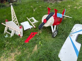 Bi Plane Wood Toy Petal Outdoor Aircraft