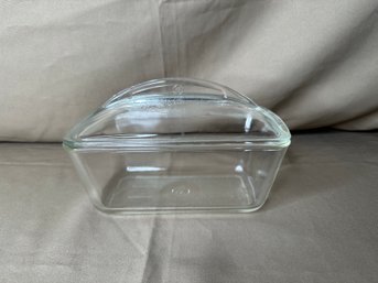 Westinghouse Glass Bread Box With Lid Dish