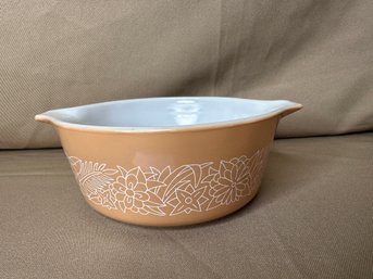 Pyrex Woodland Tan With White Pattern Dish