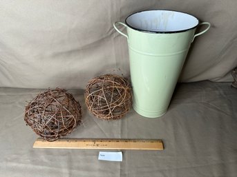 Enamelware Green Bucket With Decor Balls