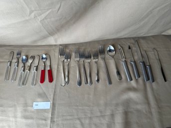 Flatware Lot 20 Piece Spoon Fork Knives