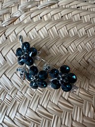 Brooch Dark Blue Flowers With Silver Tone