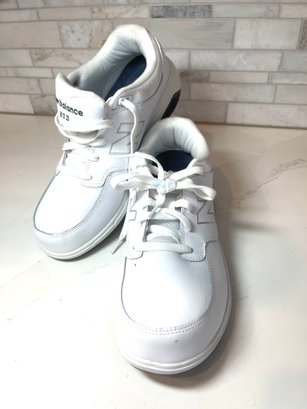 Mens New Balance White Leather Tennis Shoes.  Look Brand New/Never Worn.  Size 9 1/2