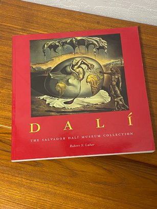 Dahli Coffee Table Book