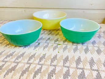 Trio Of Vintage Pyrex Bowls