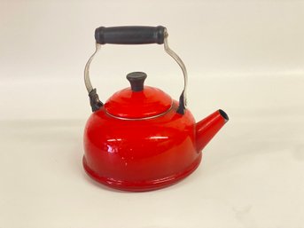 Le Creuset  Tea Pot 1.7 Quarts