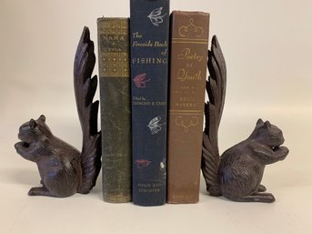 Cutest Ever Metal Squirrel Bookends / Figurines 8 Inch