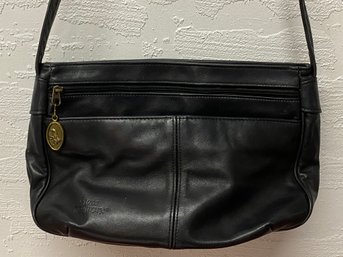 Stone Mountain Leather Cross Body Purse Black