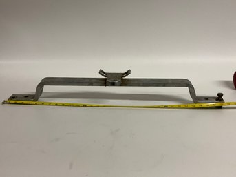 Unknown Vehicle Bracket