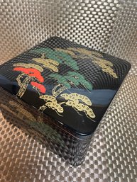 Vtg Chinese Lacquerware, 2 Tiered Square Box 8  X 8  X 4.5 High