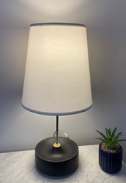 SMITHKLEIN Fine Porcelain Lamp, Mid Century Modern Inspired