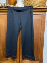 Black Athleta Capri Pants