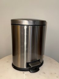 Soft Close Stainless Trash Can., Oval Shape Foot Pedal