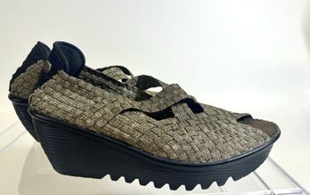 BM Bernie Mev Size 41 (US 9.5)