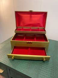1960's Vintage Lady Buxton 3 Tier Leatherette Jewelry Box Lined In Red Velvet