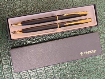 Vtg Parker Pen Gift Set, In Original Box, Never Used, Pen And Mechanical Pencil