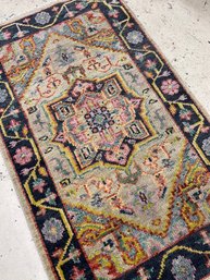 Fabulous Colorful Medallion Rug, Thick Nubby Texture, Fringe On 2 Ends