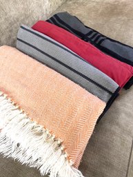 4 Cozy Soft Throw Blankets For Those Chilly Mornings And Evenings!