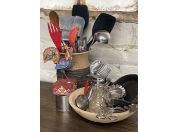 Vintage Kitchen Lot W/ Castiron Skillet,wood Bowl/utensils