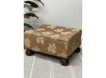 A Very Vintage Ottoman/footstool W/ Awesome Carved Feet