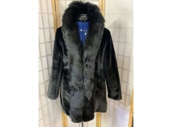 Fabulous Faux Fur Coat Approx Size 8-10