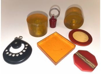 Bits And Bobbles Of Bakelite For Art Ideas