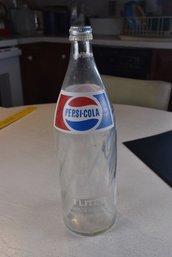 LOT 4 - VINTAGE PEPSI-COLA BOTTLE