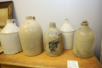 LOT 7 - COLLECTION OF ANTIQUE STONEWARE JUGS / CROCKS