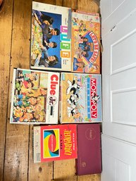 225 - VINTAGE GAME LOT