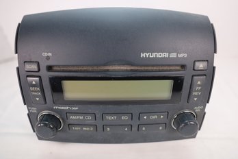 LOT 146 - FACTORY HYUNDAI RADIO HEAD UNIT
