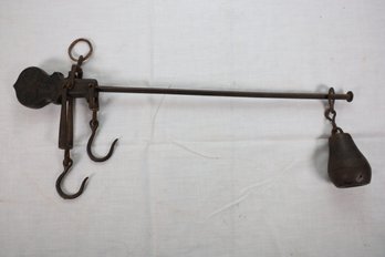 LOT 85 - SCALE WEIGHT SLIDER WITH STAR
