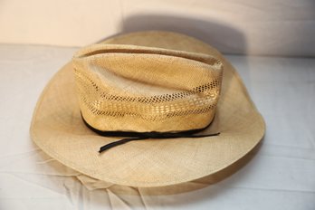 LOT 157 - WESTERN HAT