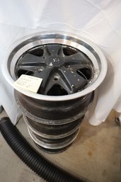 LOT 276 - 15' PORSCHE FUCH WHEELS X4 (FRONT 7' AND REAR 8') HARD TO FIND WHEELS/ATTENTION RESELLERS