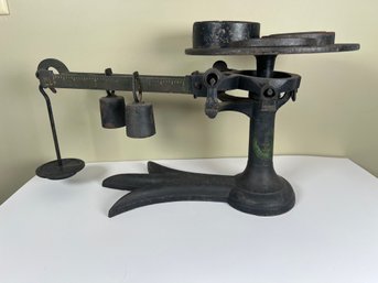 37 - RARE ANTIQUE STORE SCALE WITH WEIGHTS