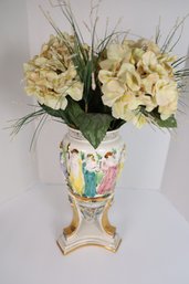 LOT 18 - BEAUTIFUL VASE