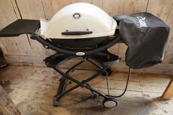 LOT 62 - REALLY NICE WEBBER BBQ GRILL, FOLD DOWN TO BRING CAMPING - EXPENSIVE NEW!