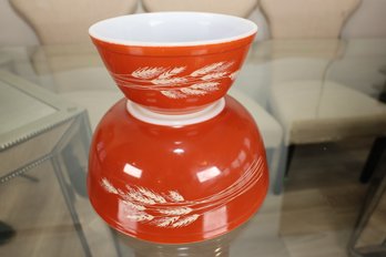 LOT 98 - VINTAGE PYREX!