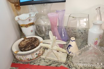 LOT 111 - GLASSWARE , VASES AND OTHER ITEMS SHOWN