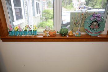 73 - ALL DECOR SHOWN ON WINDOWSILL