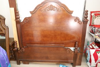 LOT 262 - VERY NICE SOLID WOOD HEAD AND FOOT BOARD AND SIDES