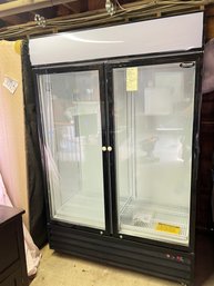 109 - VERY EXPENSIVE PRECISION COMMERICAL RESTURANT EQUIPMENT FRIDGE, WORKS GREAT AND LIGHTS UP, LOOK NEAR NEW