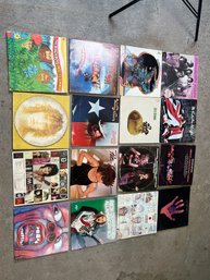 119 - VINTAGE RECORDS, NICE LOT!