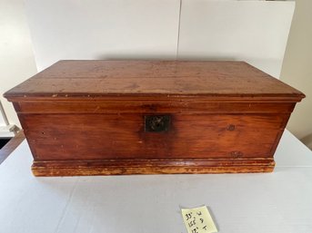 256 - VERY EARLY (1700'S -)  ANTIQUE WOODEN TRUNK