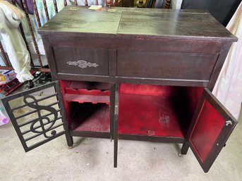 127 - WOODEN RECORD PLAYER CABINET, RED INTERIOR, SUPER NICE