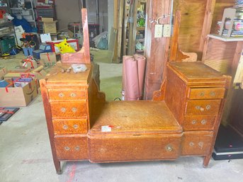 150 - ANTIQUE VANITY , (THERE IS A MIRROR INSIDE THE HOUSE NOT SHOWN HERE)