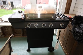 LOT 300 - BBQ GRILL - STAINLESS - VERY NICE